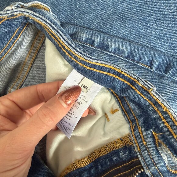 Everlane The High Key Jean (26, Light Indigo Wash) - Picture 10 of 10
